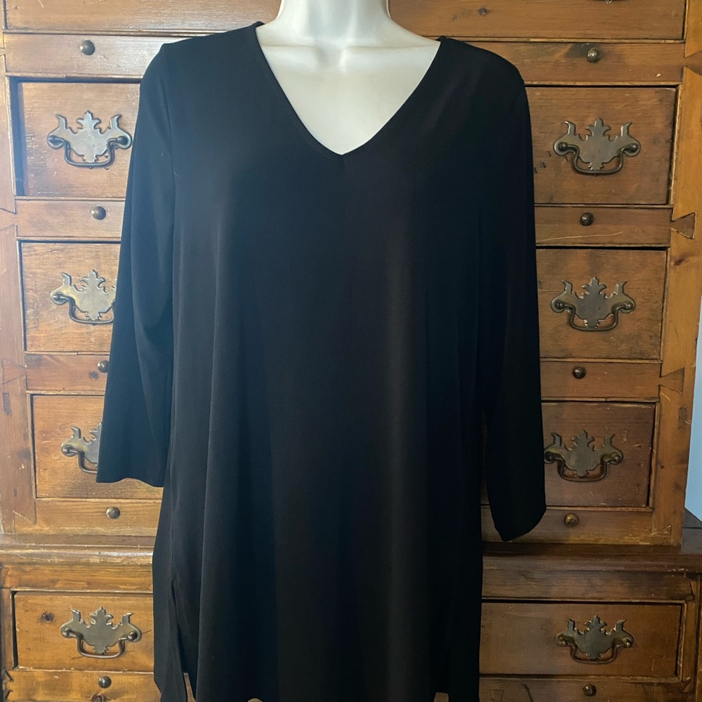 (A259)Black V-Neck Tunic Style Blouse Size Large by JM Collection NWTS